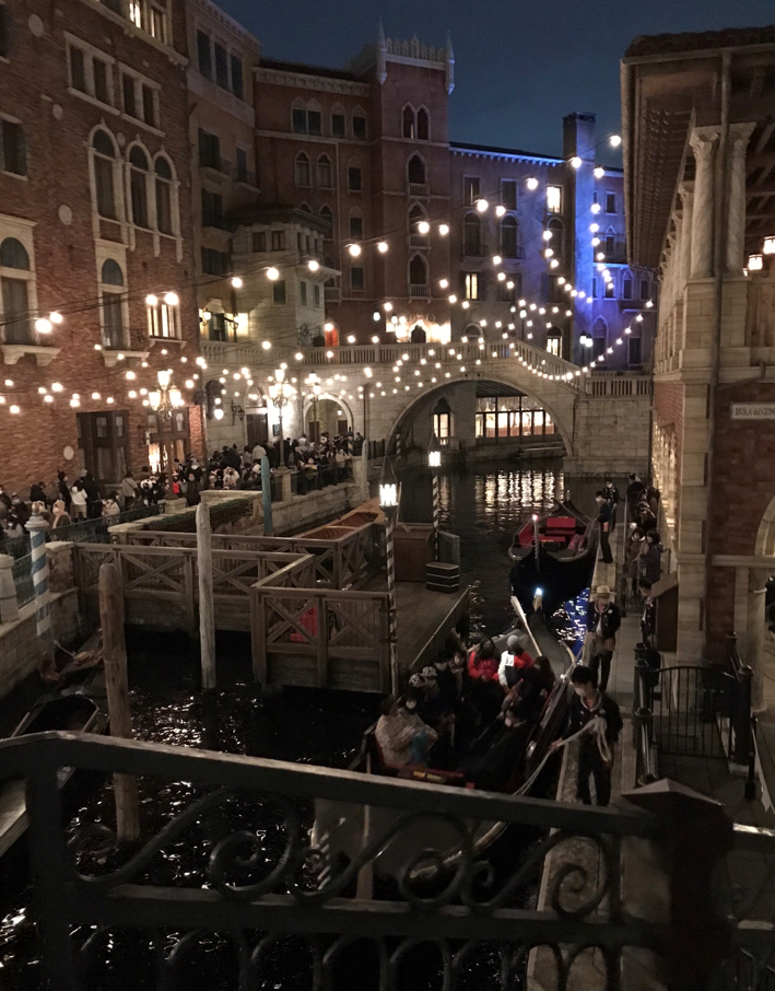 ヴェネツィアン・ゴンドラ周辺の夜景(2021/12)